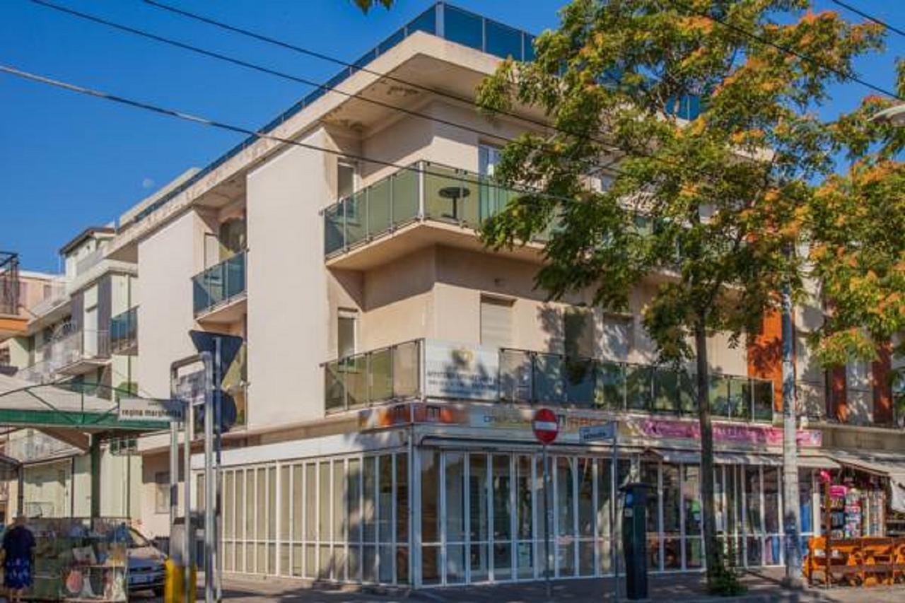 Residence Royal Rimini Exterior photo
