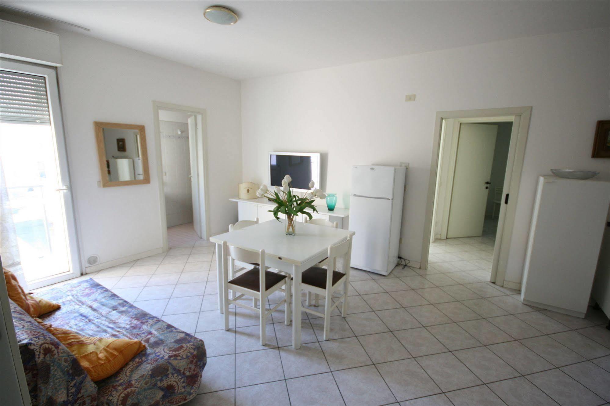 Residence Royal Rimini Exterior photo