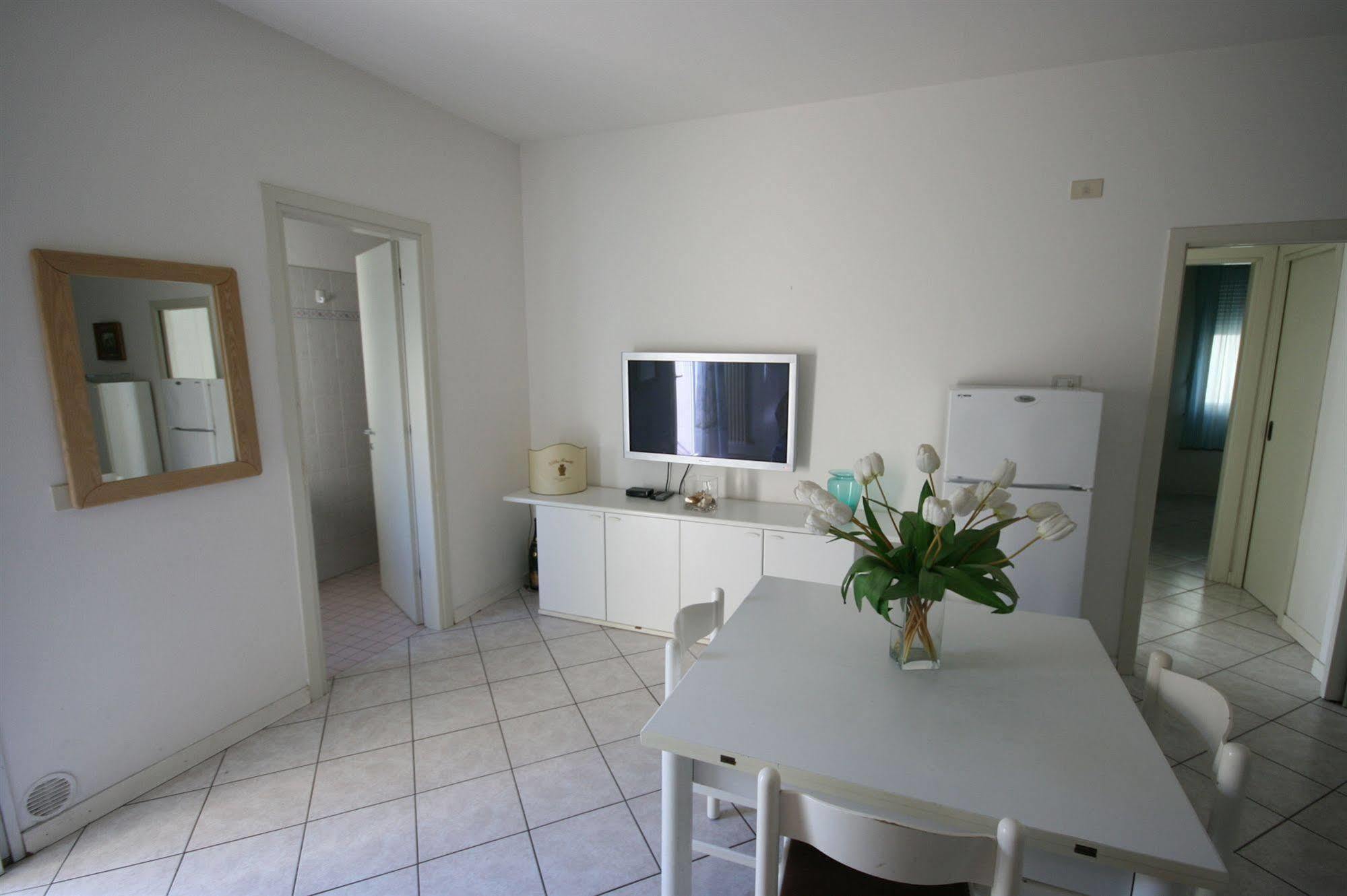 Residence Royal Rimini Exterior photo